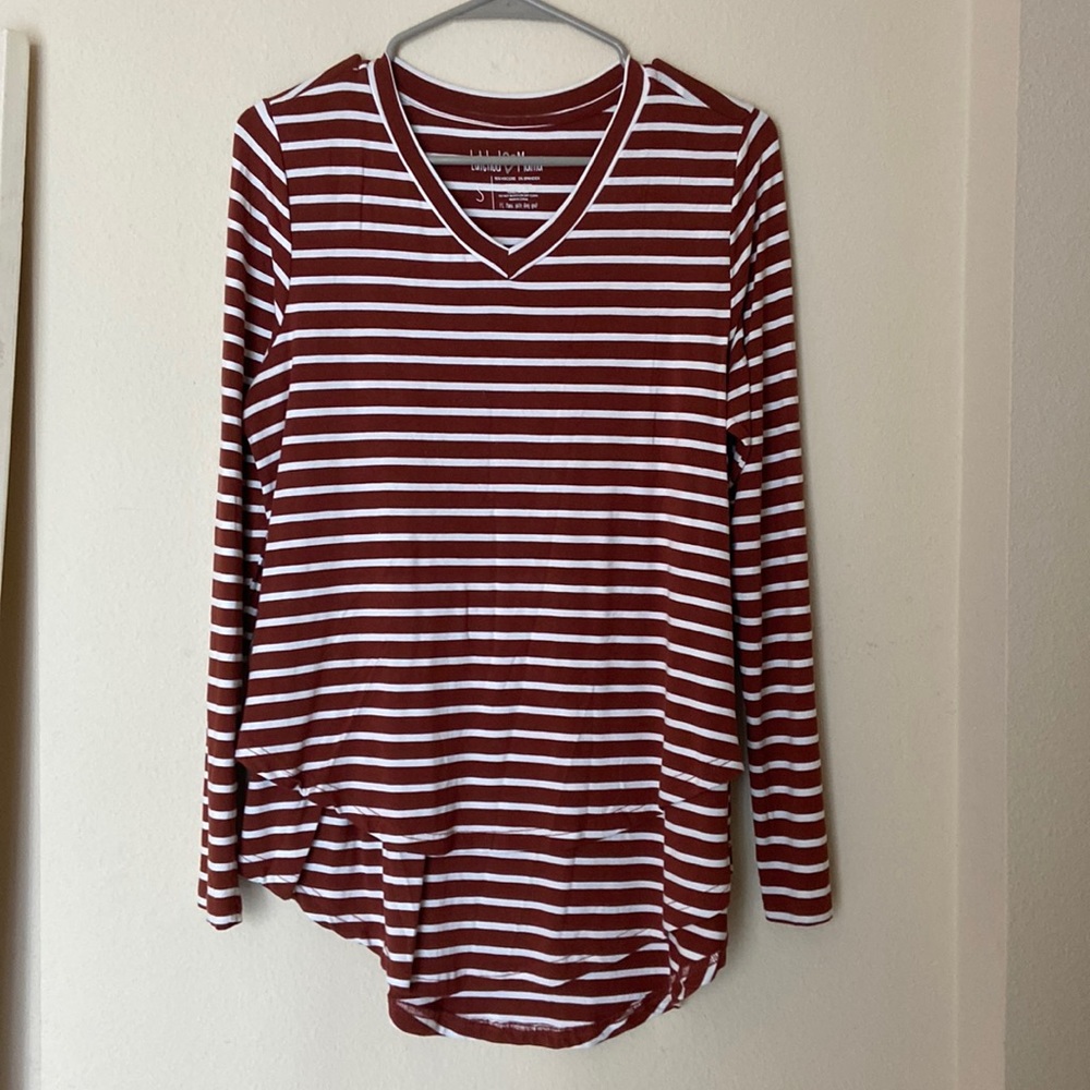 Latched mama nursing top (small)